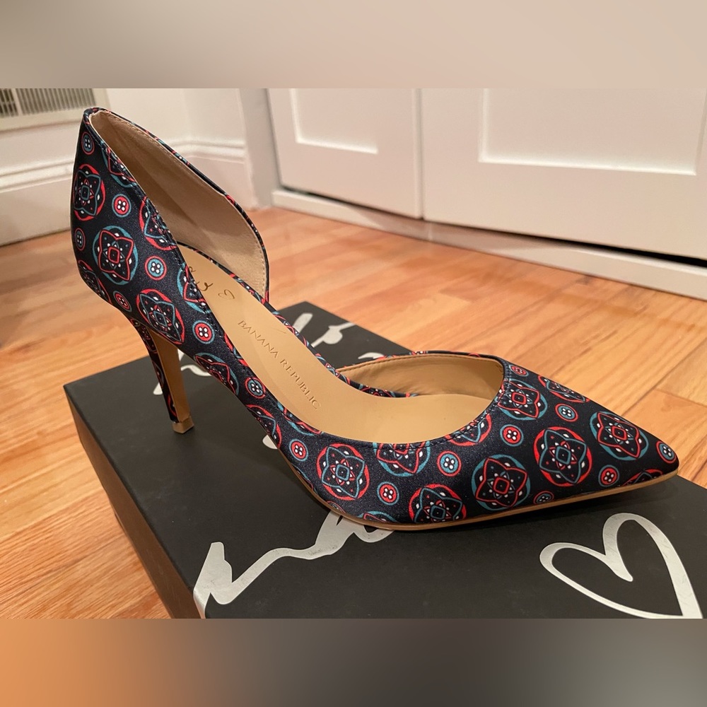 Andilla Banana Republic shoes